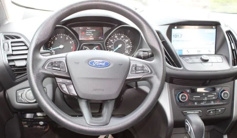 
								Used 2019 Ford Escape full									