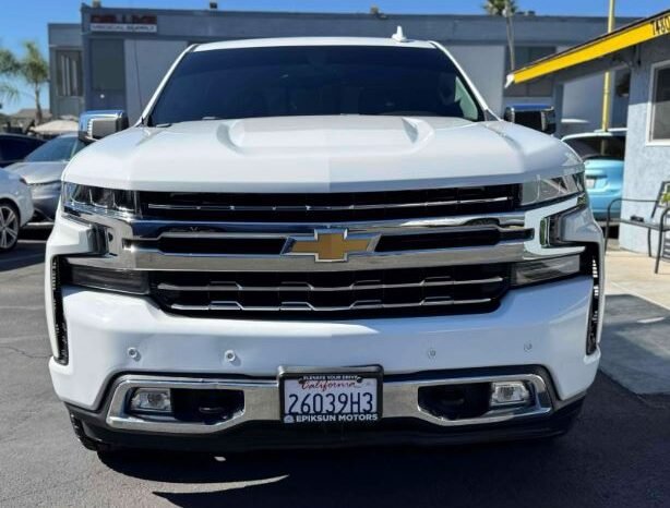 
								Used 2019 Chevrolet Silverado 1500 LTZ full									