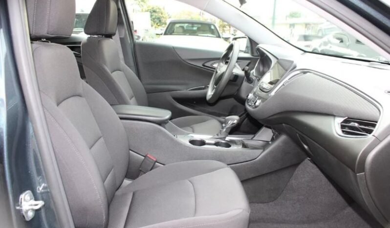 
								Used 2021 Chevrolet Malibu LT full									