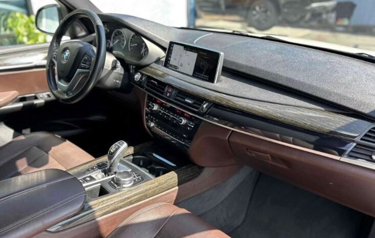 
								Used 2018 BMW X5 full									