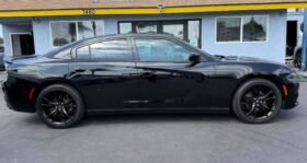 Used 2018 Dodge Charger SXT