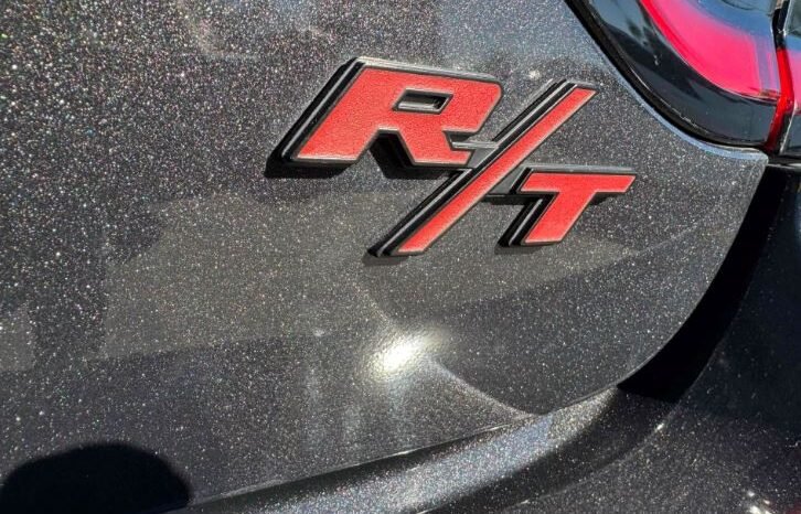 
								Used 2019 Dodge Charger R/T full									