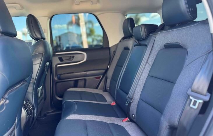 
								Used 2021 Ford Bronco Sport Outer Banks full									