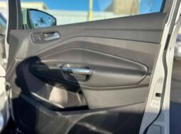 
										Used Ford C-Max Hybrid SE full									