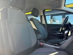 
										Used Ford C-Max Hybrid SE full									