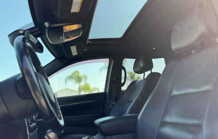 
								2020 Jeep Grand Cherokee Limited 4×4 full									