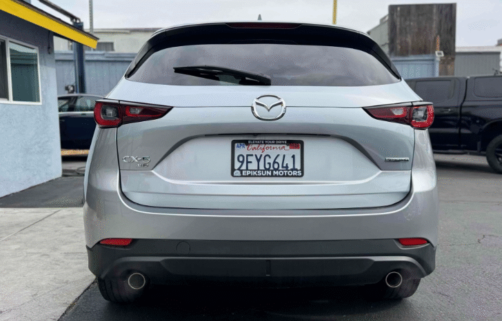 
								2023 Mazda CX-5 2.5 S Select Package full									