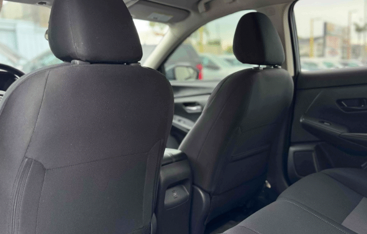 
								2024 Nissan Sentra SV full									