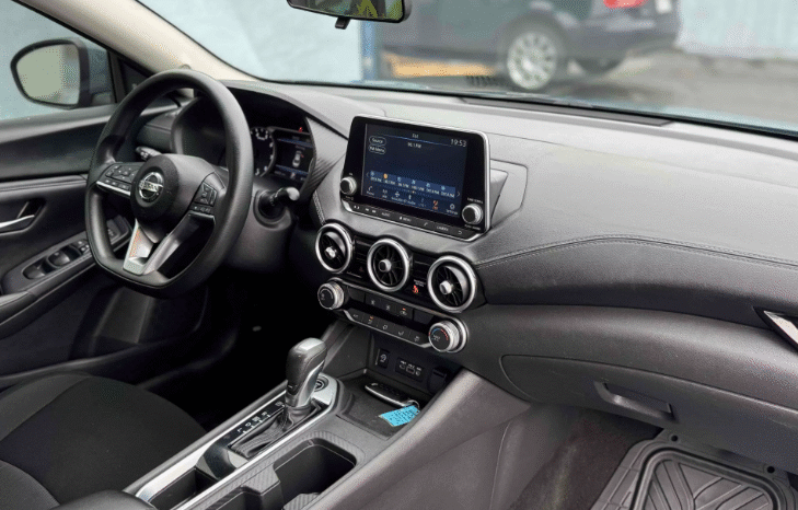 
								2024 Nissan Sentra SV full									