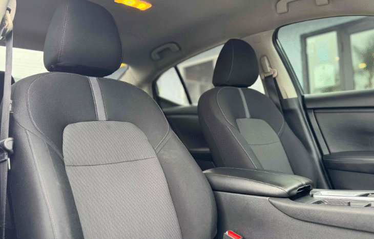 
								2024 Nissan Sentra SV full									