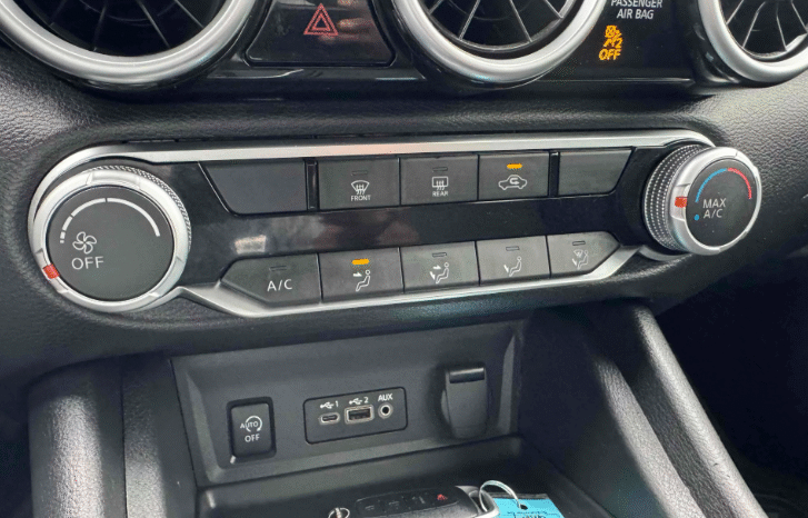 
								2024 Nissan Sentra SV full									