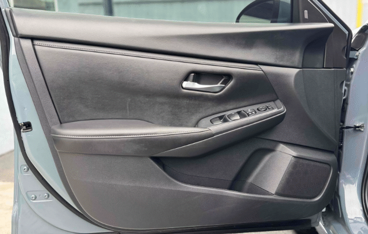 
								2024 Nissan Sentra SV full									