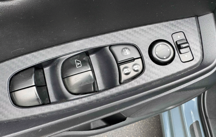 
								2024 Nissan Sentra SV full									