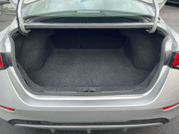 
										2020 Nissan Sentra SV full									