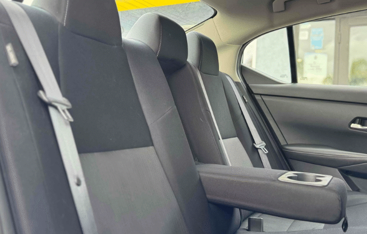 
								2020 Nissan Sentra SV full									