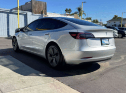 
										2022 Tesla Model 3 full									