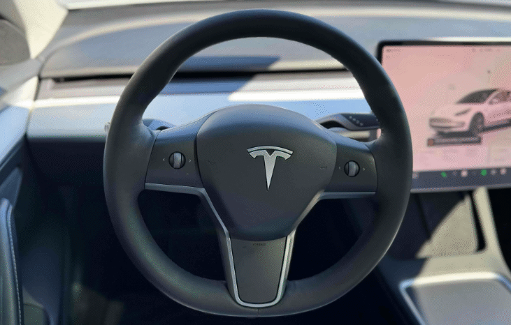 
								2022 Tesla Model 3 full									