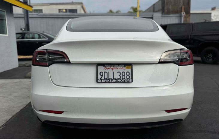 
								2022 Tesla Model 3 full									