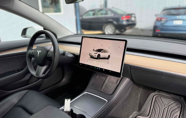 
								2022 Tesla Model 3 full									