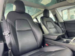 
										2022 Tesla Model 3 full									