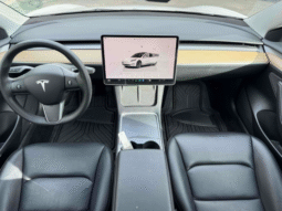 
										2022 Tesla Model 3 full									