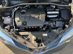 
										2021 Toyota C-HR XLE full									