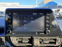 
										2021 Toyota C-HR XLE full									