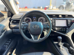 
										2018 Toyota Camry LE full									
