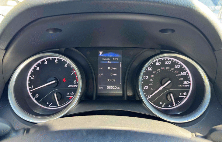 
								2018 Toyota Camry LE full									