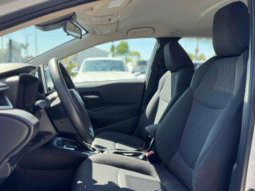 
										2021 Toyota Corolla LE full									