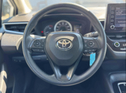 
										2021 Toyota Corolla LE full									