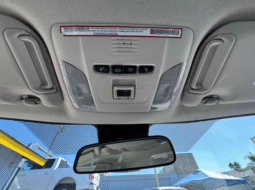 
										2021 Toyota Corolla LE full									