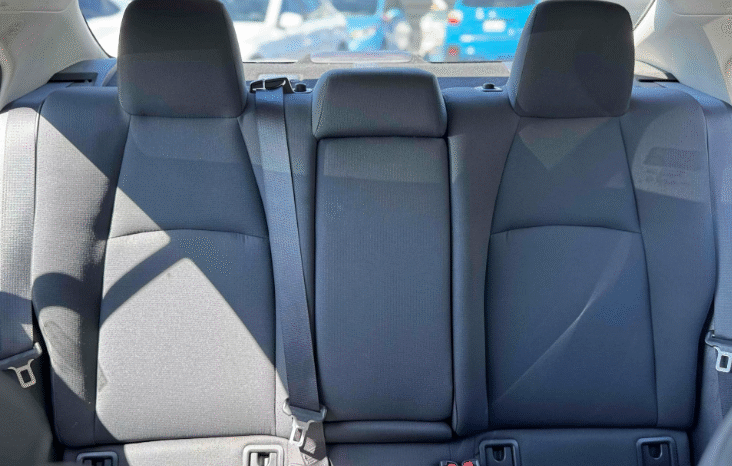 
								2021 Toyota Corolla LE full									