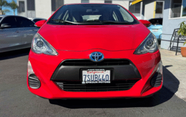 2016 Toyota Prius c One