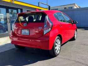2016 Toyota Prius c One
