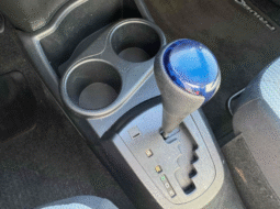 
										2016 Toyota Prius c One full									