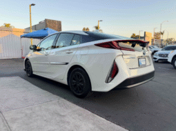 
										2020 Toyota Prius Prime XLE full									