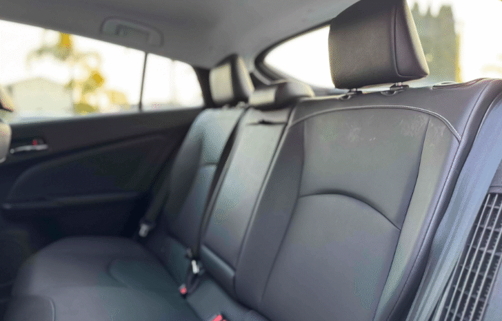 
								2020 Toyota Prius Prime XLE full									