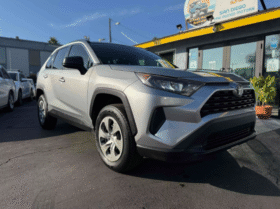 2019 Toyota RAV4 LE