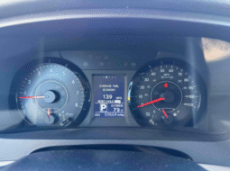 
										2017 Toyota Sienna LE full									