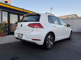 2017 Volkswagen e-Golf SEL Premium