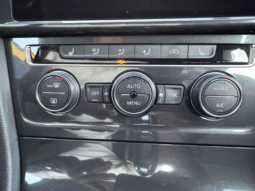 
										2017 Volkswagen e-Golf SEL Premium full									