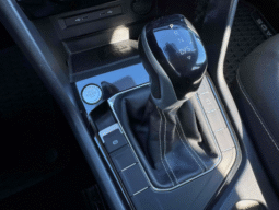 
										2023 Volkswagen Taos SE full									