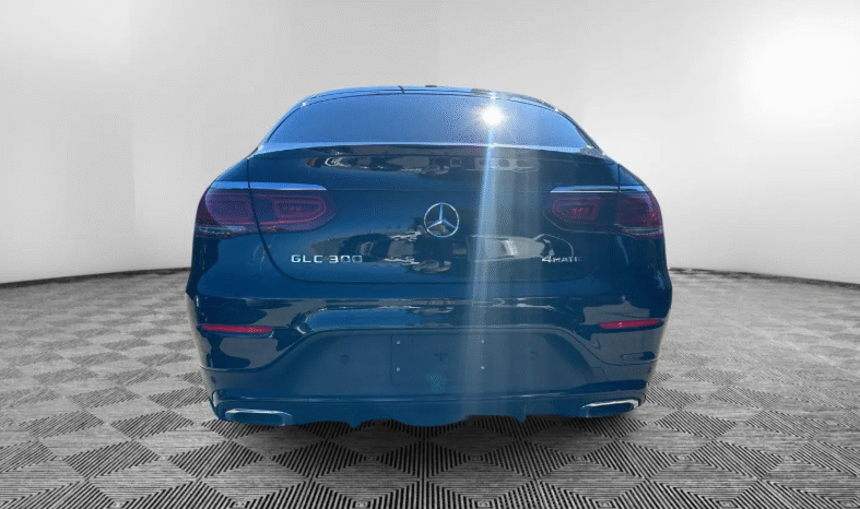
								2022 Mercedes-Benz GLC Coupe full									