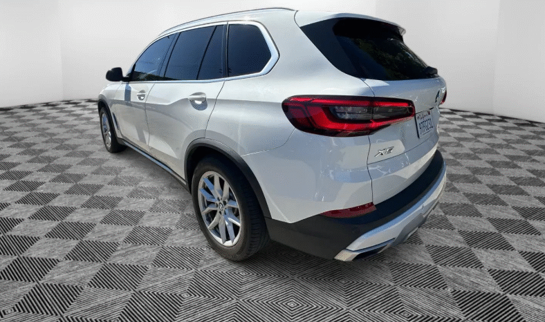 
								2019 BMW X5 full									