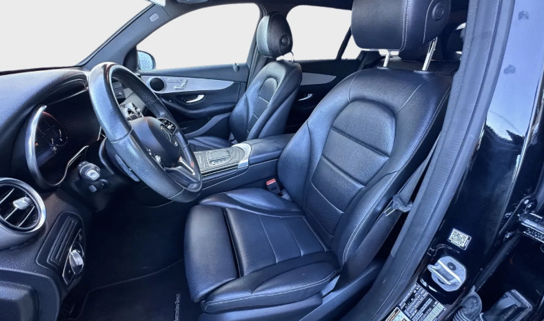 
								2022 Mercedes-Benz GLC full									