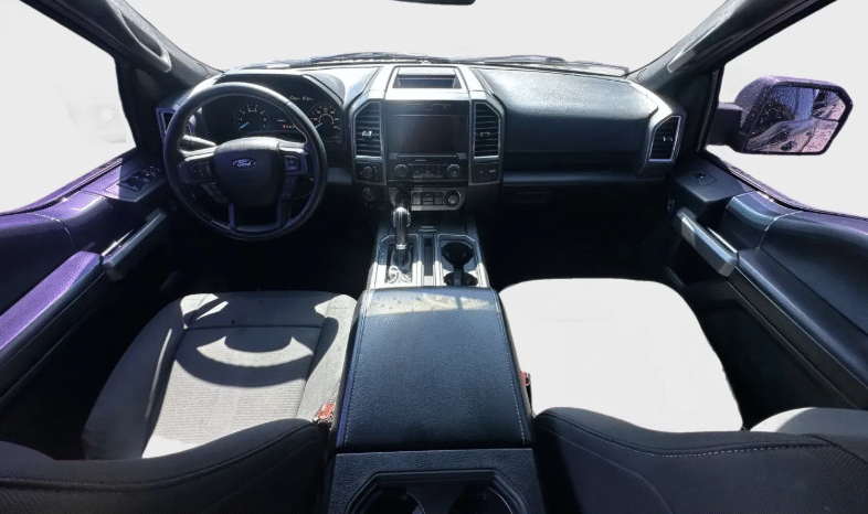 
								2017 Ford F-150 XLT SuperCrew full									