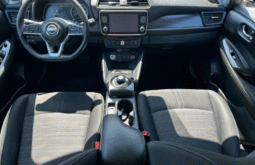 
										2025 Nissan LEAF full									