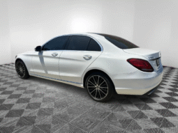 
										2020 Mercedes-Benz C 300 full									