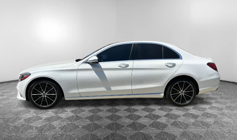 
								2020 Mercedes-Benz C 300 full									
